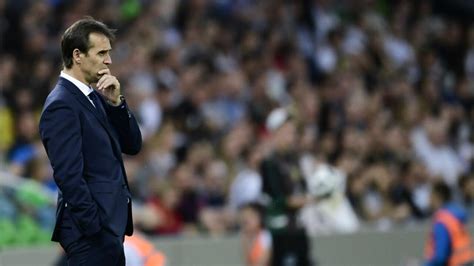 Spain coach Lopetegui sacked two days before World Cup debut