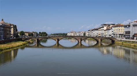 Ponte Santa Trinita – Florence, Tuscany | ITALYscapes