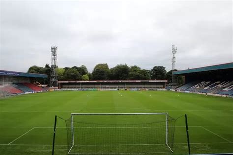 League One Rochdale to lay a new pitch in time for Tottenham Hotspur FA Cup clash - Plymouth Live