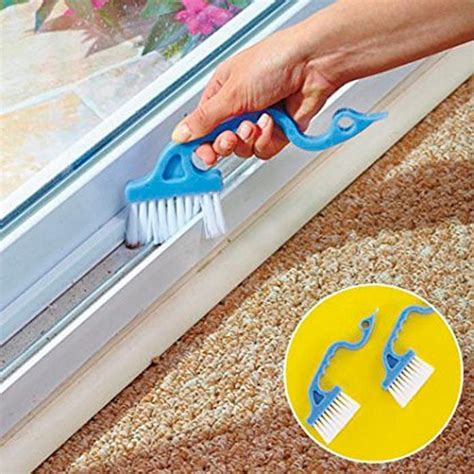 Best-Reviewed Products for Cleaning Your Windows | Family Handyman