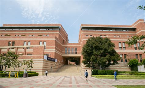 UCLA Anderson School of Management - MBA Fair