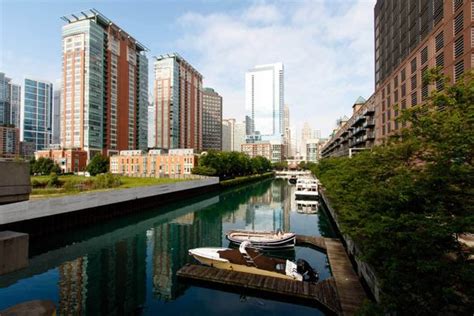 Streeterville Chicago Neighborhood Map