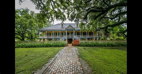 Laura Plantation Tour In Louisiana