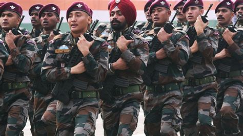 Is India planning to shrink its army? - BBC News