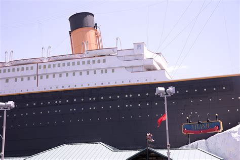 Titanic Museum in Branson memorializes 5 lost on Titan | Springfield ...