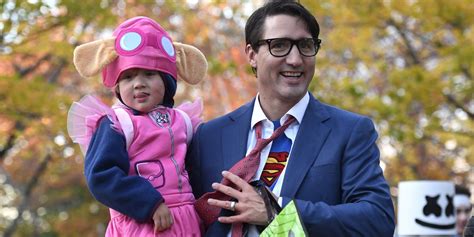 Justin Trudeau as Clark Kent for Halloween - Justin Trudeau Superman Costume