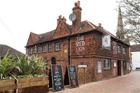 Whatba wonderful steak! - The Red Lion Pub, Egham Traveller Reviews - Tripadvisor