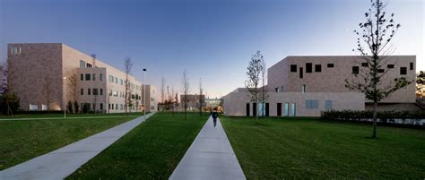 Humanitas-University-Campus-by-Filippo-Taidelli-Architect-02 ...