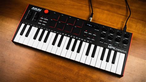 MPK Mini Plus 37 key Midi Controller // Review, Pros & Cons, Alternatives - YouTube