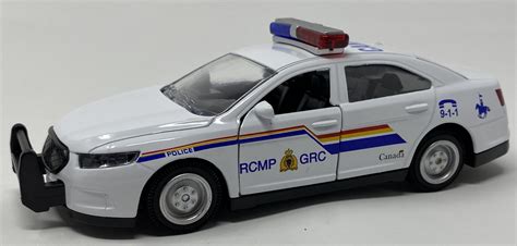 RCMP Heritage Centre | RCMP Vehicle with Motion and Authentic Police Sirens