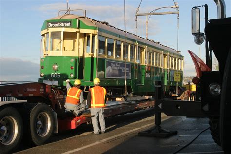 Transit vehicle moves streetcar, 2005 | DOT Maintenance, Met… | Flickr