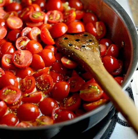 Delicious Simple Cherry Tomato Sauce – The New Perfect