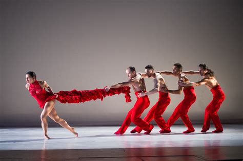 Ballet Hispanico’s all-female choreography-roster @ The Broad Stage ...