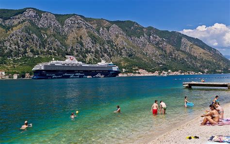 Kotor Beach Crna Gora Adriatic Sea 2560x1600 : Wallpapers13.com