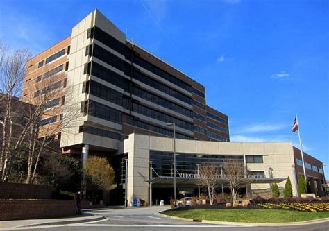 Virginia Hospital Center in Arlington is at urbanist odds with its ...