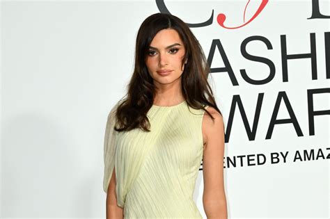 Em Ratajkowski's 'Divorce Rings, ' a celebration of self and ...