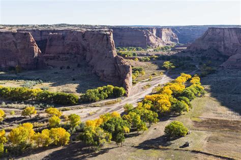 USA, Arizona, Navajo Nation, Chinle, Canyon de Chelly National Monument ...