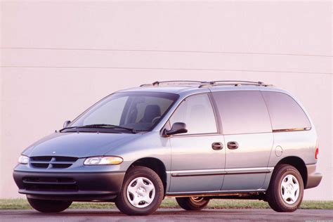 Dodge Caravan 1996 Images, pictures, gallery