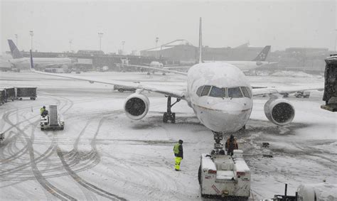 Bad Weather: Flights and How to Prepare for the Unknown | SeatMaestro