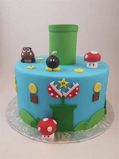 Super Mario Bros Cake Tutorial - CakeCentral.com