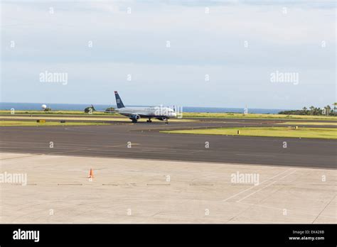 Airplane on tarmac Stock Photo - Alamy