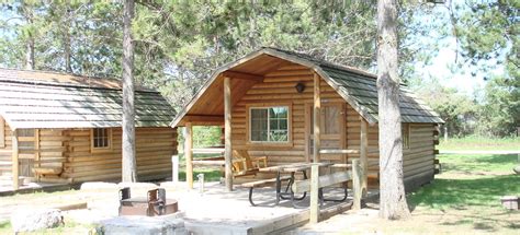 Camping Cabin (No Bathroom) Pictures - Barrie KOA Holiday Campground (SPRINGWATER Camping)