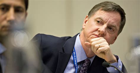 Fed's Charles Evans says US economy is slowing but remains strong - TradingETFs.com