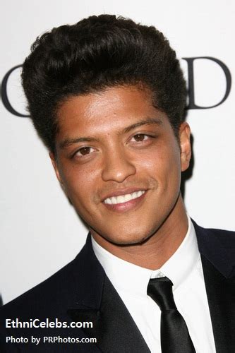 Bruno Mars - Ethnicity of Celebs | EthniCelebs.com