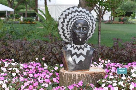 ZimSculpt: Modern Zimbabwean stone sculptures at the Dallas Arboretum ...