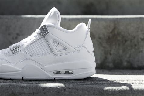 Air Jordan 4 "Pure Money" Returns This Weekend | Nice Kicks