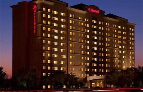 Dallas Marriott Suites Market Center (Dallas, TX) - Resort Reviews - ResortsandLodges.com