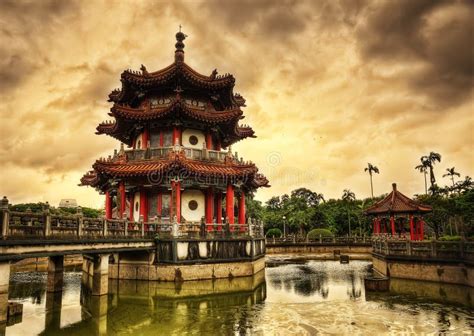 Taipei Temple stock image. Image of landmark, hall, asia - 106178335