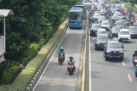 Tilang Manual Dihapus, Bagaimana Data Pelanggaran Lalu Lintas Selama ...