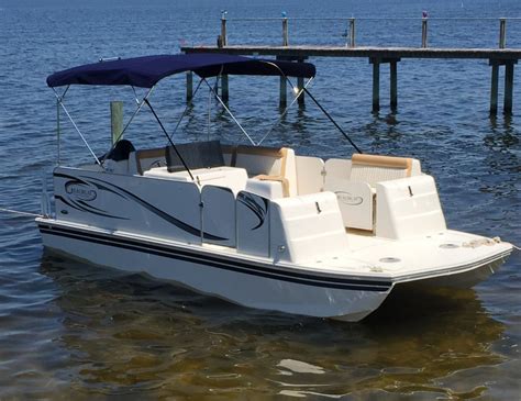 About Beachcat – Beachcat Saltwater Pontoon Boats