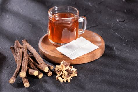 7 Amazing Health Benefits of Licorice Tea