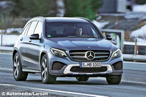 Mercedes GLC exterior and interior rendered accurately