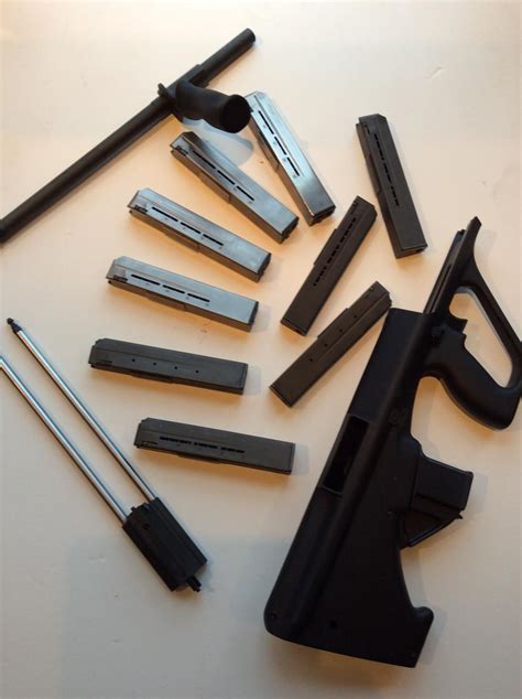 WTS: Steyr AUG 9mm Parts Kit w/ (9) 25 Rd Magazines - Parts and Accessories Market Board ...