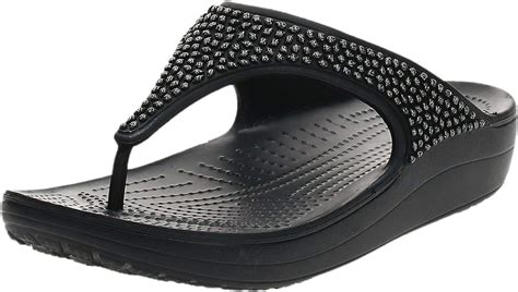 Crocs Women's Sloane Embellished Flip Flop: Crocs: Amazon.ca: Shoes ...