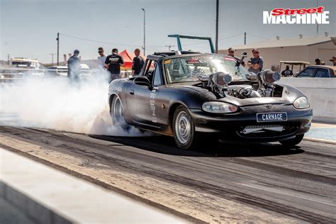 Video: Australian-Built Twin Turbo LS-Swapped Miata Is Bonkers