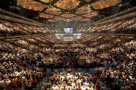 Joel Osteen'S Lakewood Church Closing For Christmas 2021