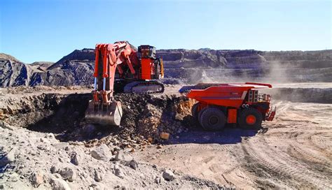 Hitachi Construction Machinery Australia : Mean, Clean Mining Machines | Mining Outlook