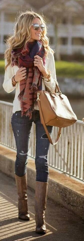 Pin by 𝕾𝖔𝖕𝖍𝖎𝖆 𝕷𝖔𝖗𝖊𝖓 on VESTIMENTAS | Comfortable fall outfits, Autumn fashion, Fall outfits