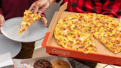 Casey's Tosses New Ultimate Breakfast Pizza - The Fast Food Post