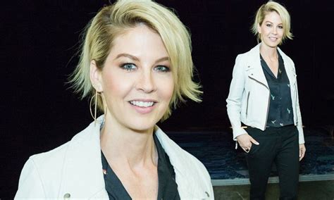 Jenna Elfman looks stylish in white leather jacket at WonderCon | Celebrities leather jacket ...