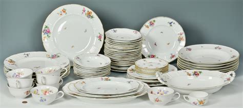 Lot 3088355: Rosenthal Dinnerware Service