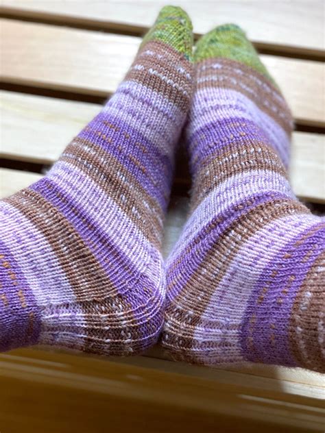 Magic Heel Socks Easy Knitting Pattern for Women's Socks - Etsy