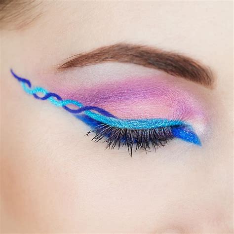 36 Unicorn Makeup Ideas Perfect for Halloween 2017 | Glamour