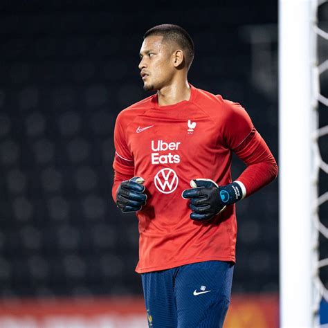 Download Alphonse Areola Jogging On The Field Wallpaper | Wallpapers.com