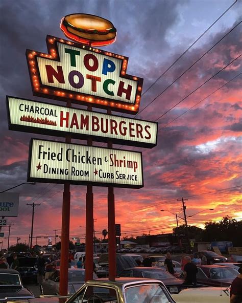 Top Notch Hamburgers | Iconic Austin Burgers Since 1971