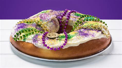 The 14 Best Places Online To Order Your King Cake For Mardi Gras